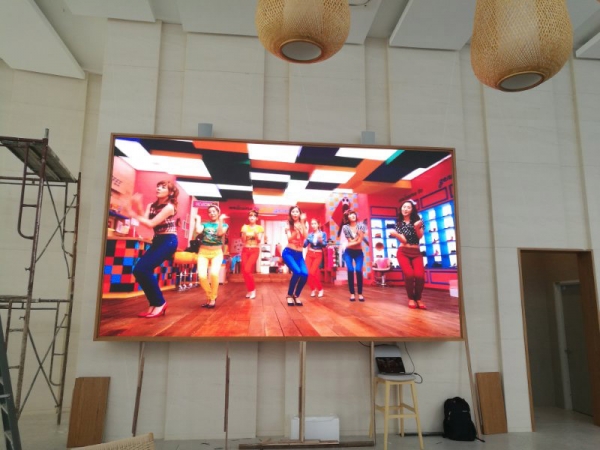 P3 wall-mounted led screen