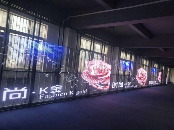 Indoor Glass transparent led screen for Shopping mall